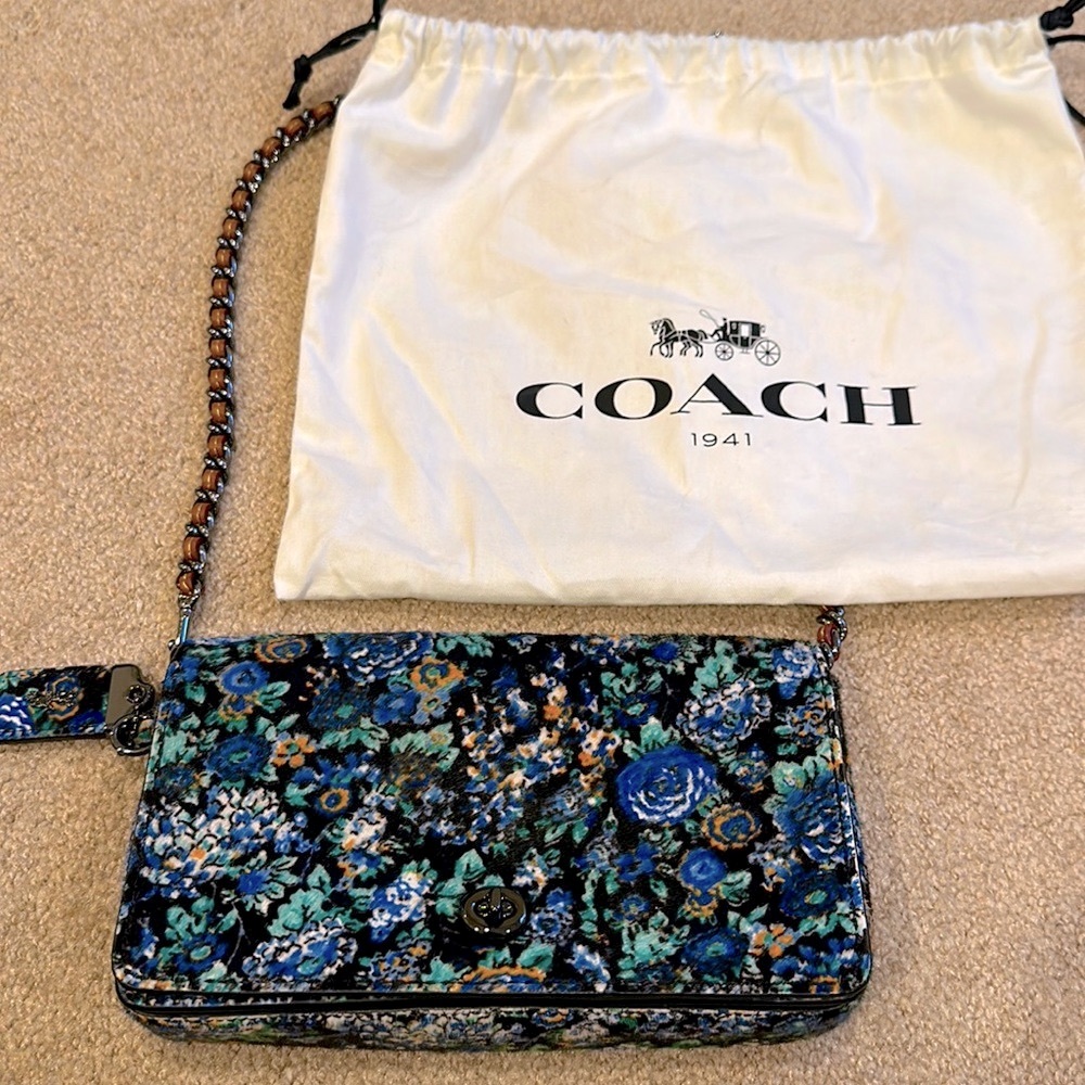 Coach BRAND NEW! blue special edition horsehair shoulder bag with rose patterns